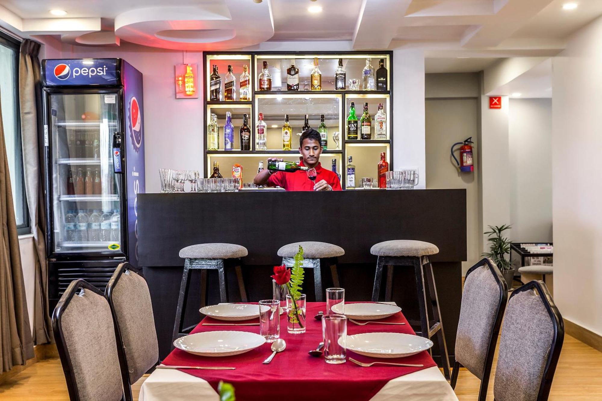 Oyo 123 Hotel Prince Plaza Katmandu Kültér fotó