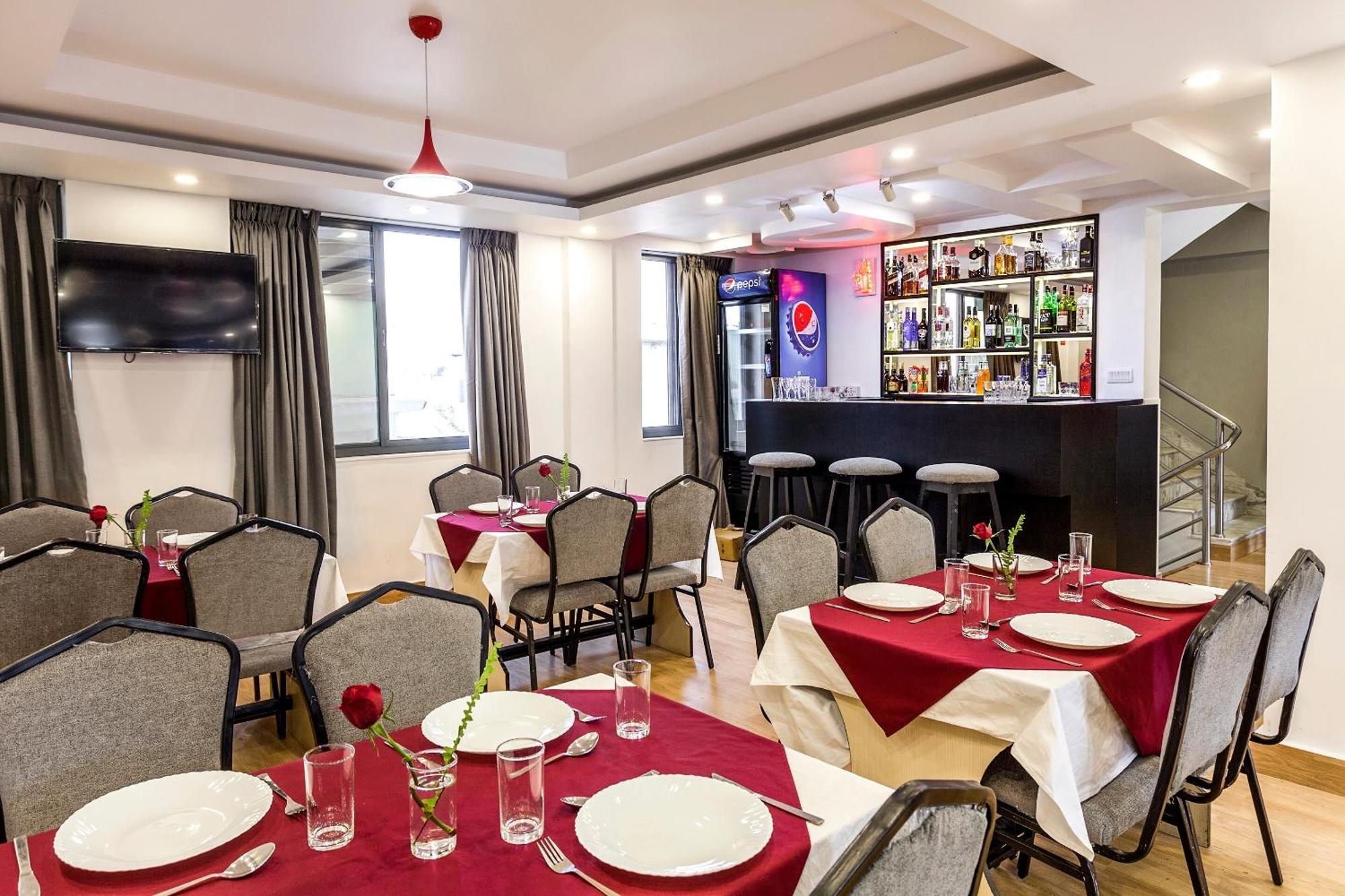 Oyo 123 Hotel Prince Plaza Katmandu Kültér fotó