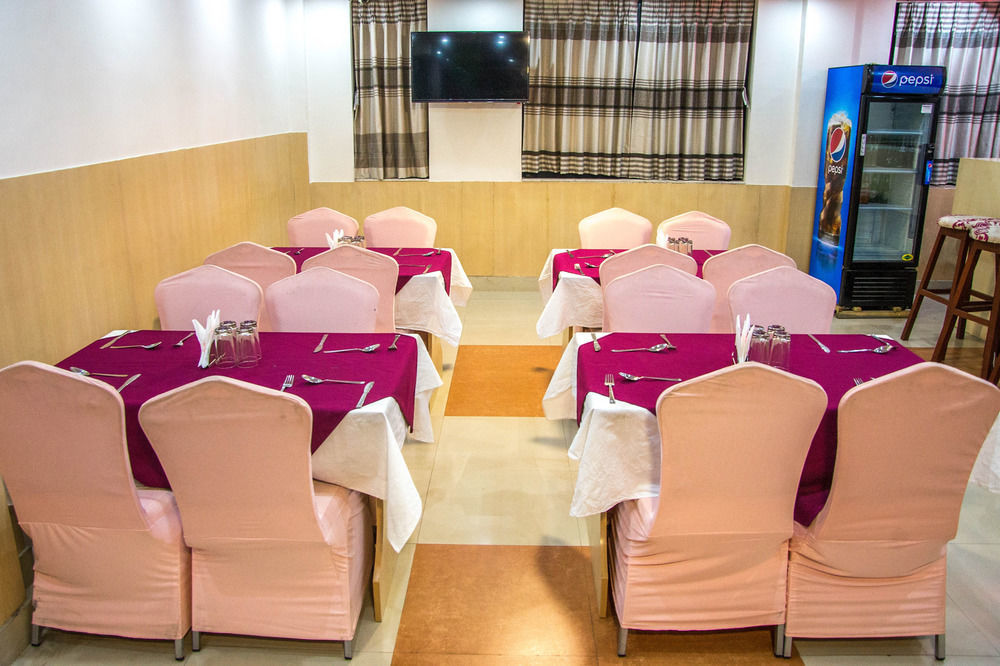 Oyo 123 Hotel Prince Plaza Katmandu Kültér fotó