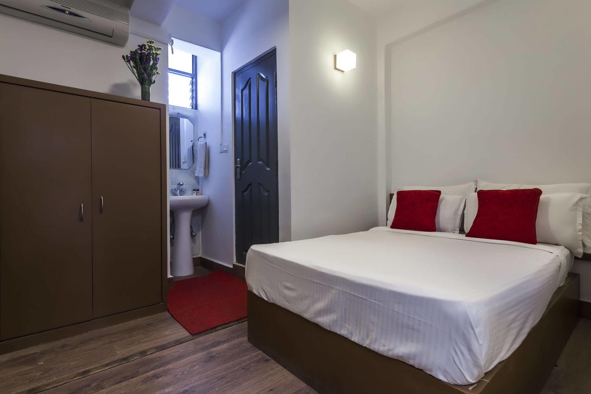 Oyo 123 Hotel Prince Plaza Katmandu Kültér fotó