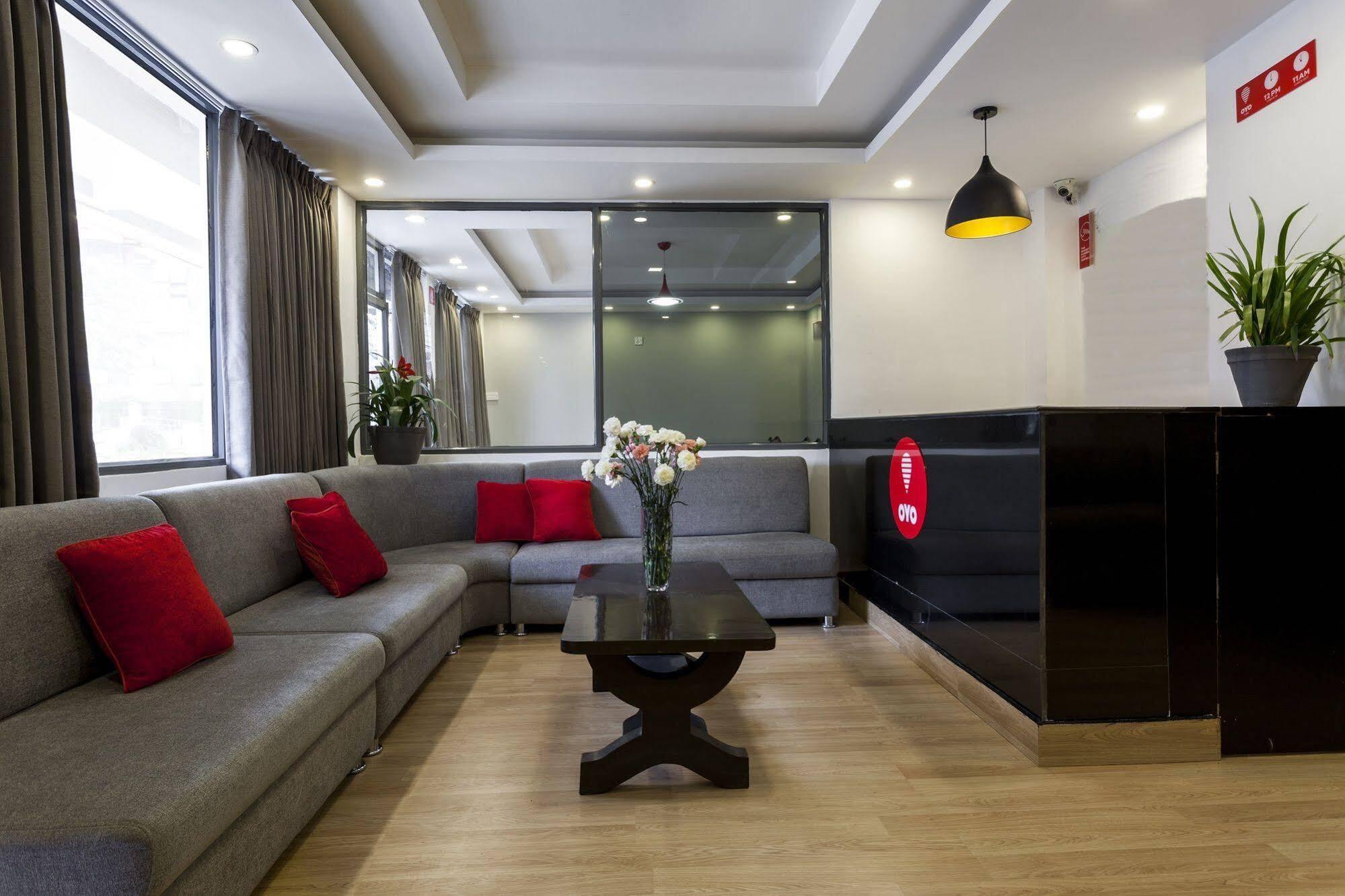 Oyo 123 Hotel Prince Plaza Katmandu Kültér fotó